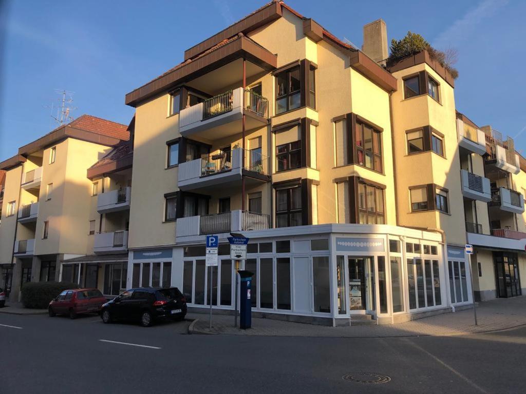באיירוט Beste Lage Im Zentrum Und Am Hofgarten 150Qm Mit Klima, 2Xbalkon, Aufzug, Familienfreundlich מראה חיצוני תמונה